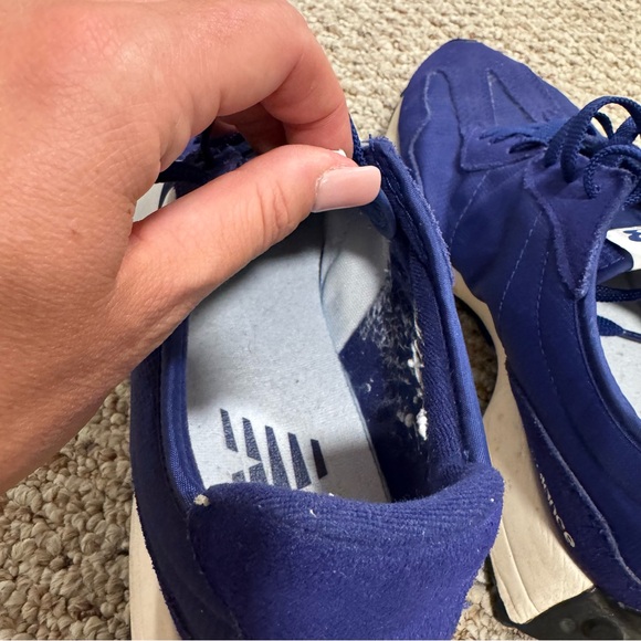 New Balance 327 Sneakers 👟 - Picture 6 of 10